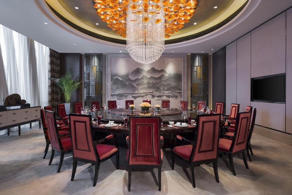 Wanda Realm Wuhan Exterior photo